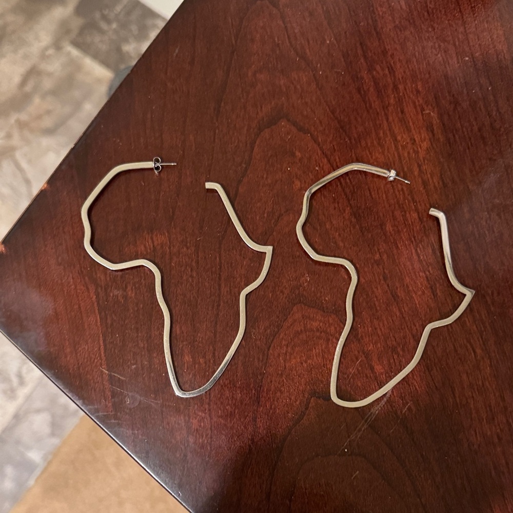 Contemporary Silver Africa Hoop Earrings